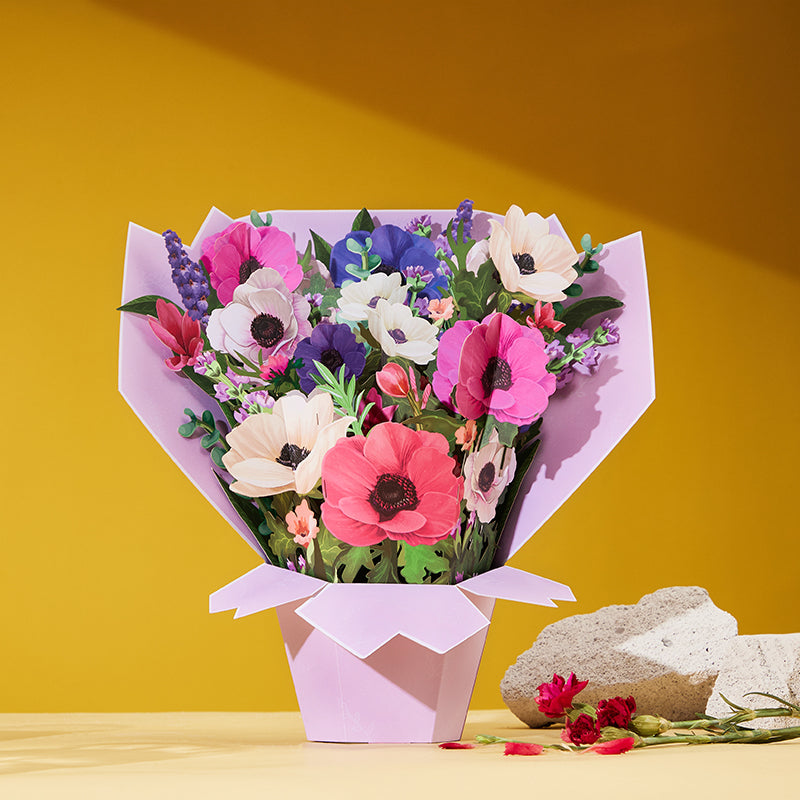 anemone-life-sized-bouquet-